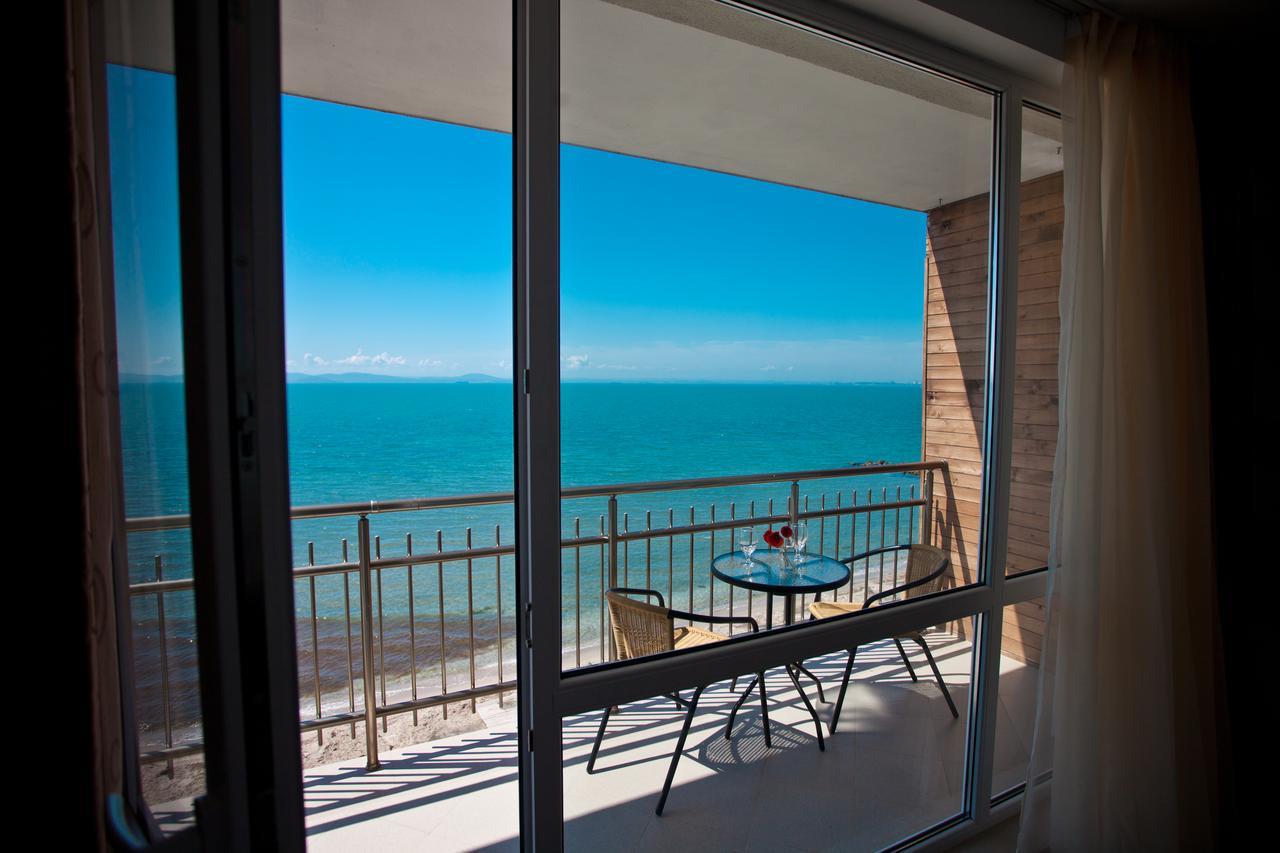 Vilmar Aparthotel Pomorie Exterior foto