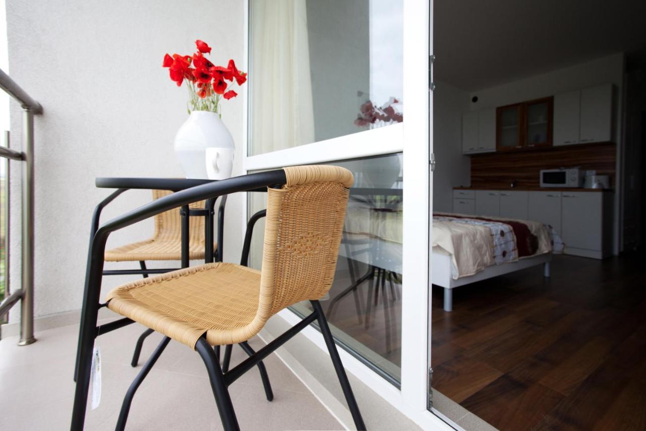 Vilmar Aparthotel Pomorie Exterior foto