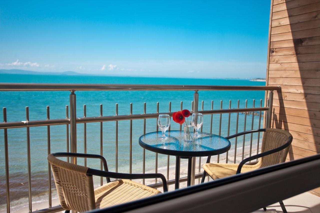 Vilmar Aparthotel Pomorie Exterior foto