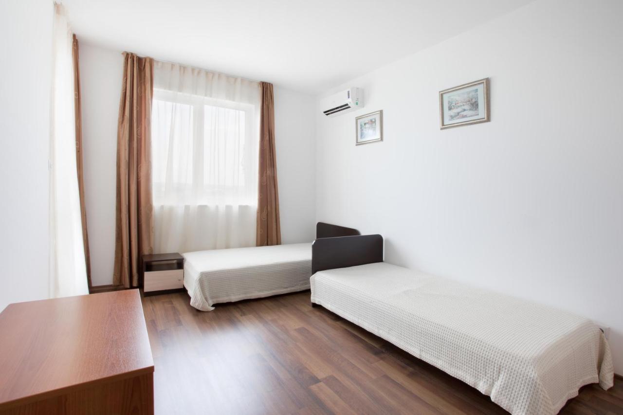 Vilmar Aparthotel Pomorie Exterior foto