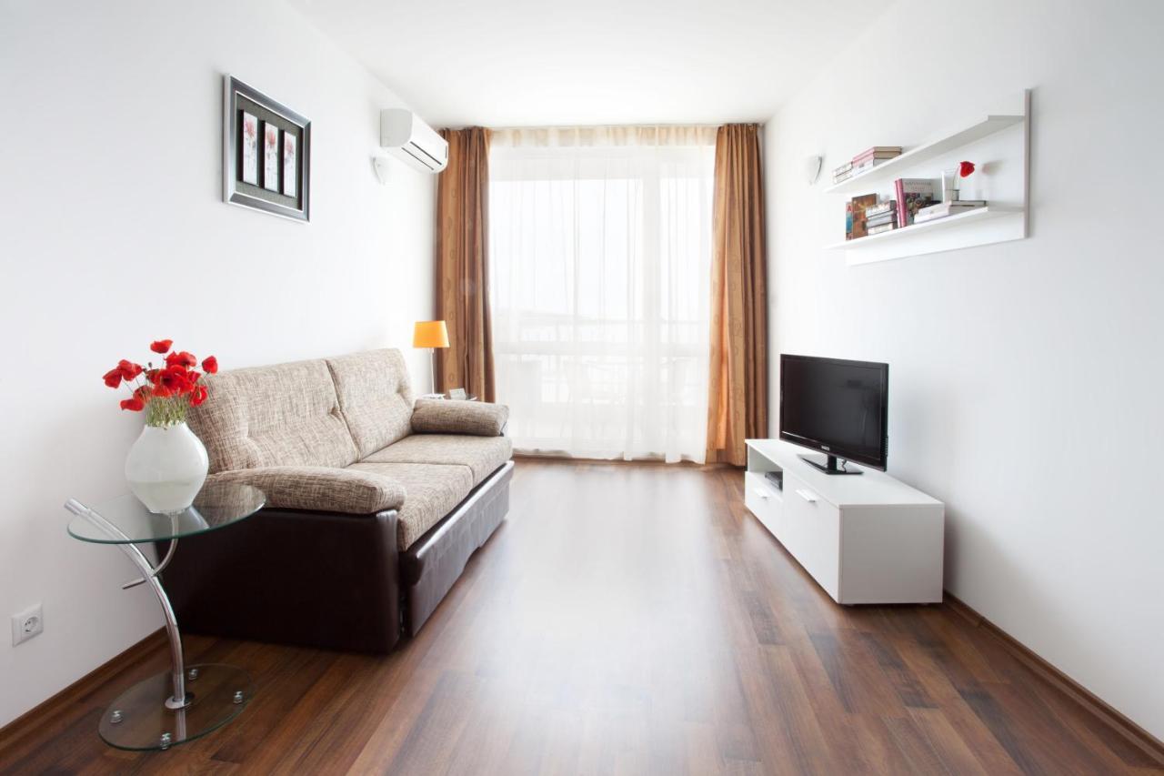 Vilmar Aparthotel Pomorie Exterior foto